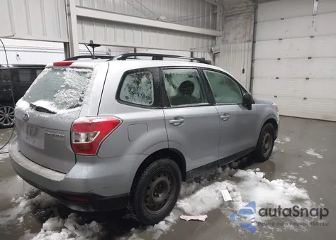 2015 Subaru Forester 2.5I из США, поврежденный, VIN JF2SJABC3FH533538